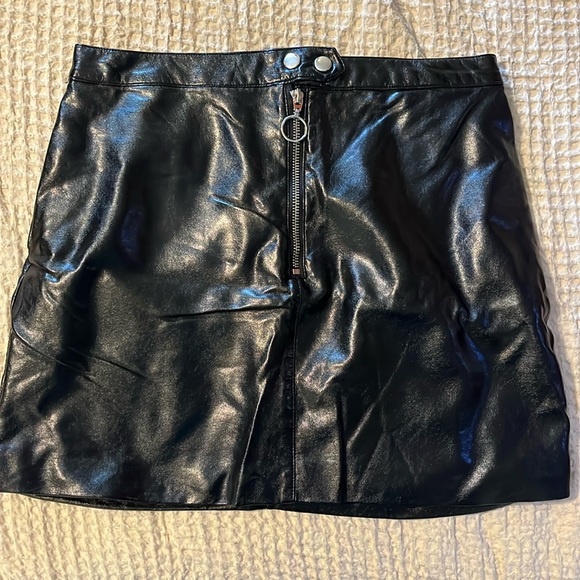 Leather skirt - Picture 1 of 1